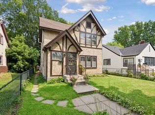 1418 Queen Ave N, Minneapolis, MN 55411