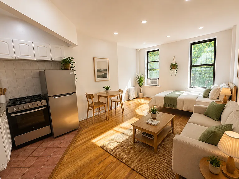 413 E 9th St #3C — Photo 4