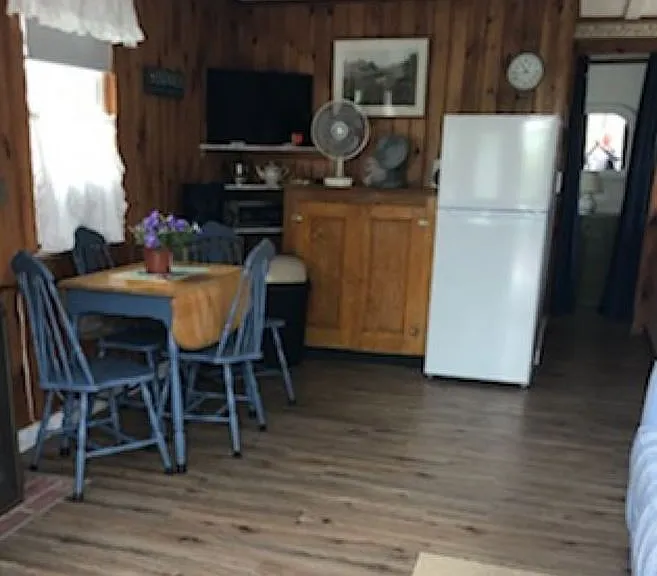 79 N Shore Blvd #A — Photo 5