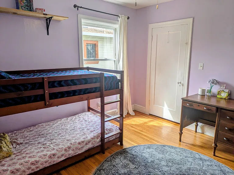 3532 Lyon Ave — Photo 10