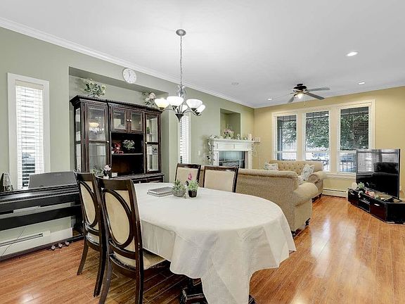 2nd image of 13542 80a Ave