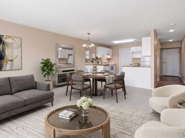 105 N 7th Ave SE #207, High River, AB T1V 1T8