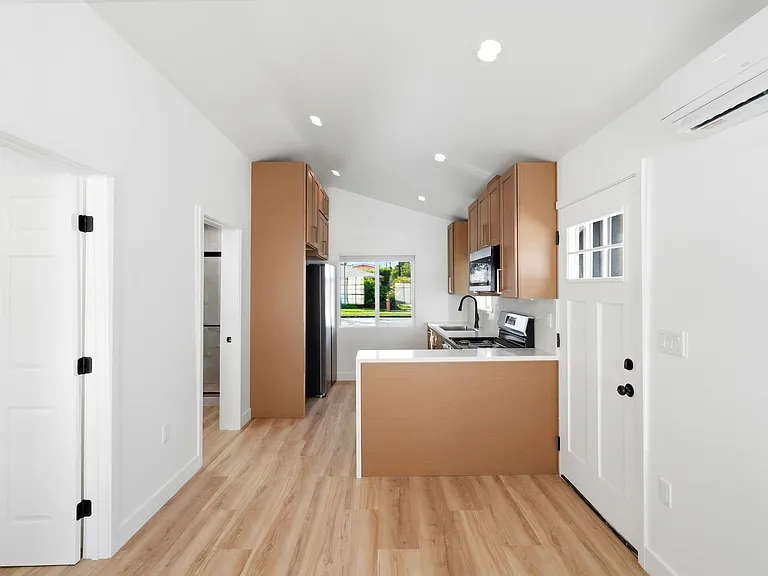 5502 Linden Ave #A — Photo 13