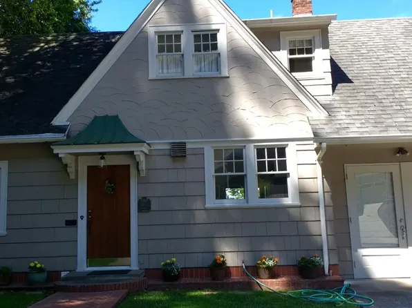 6300 SE Yamhill St #A, Portland, OR 97215