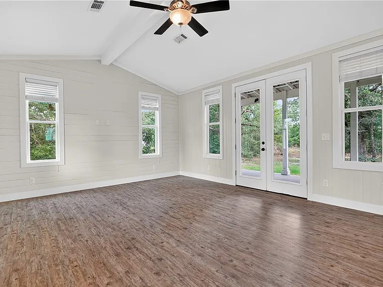 5440 Raymond Stotzer Pkwy — Photo 23