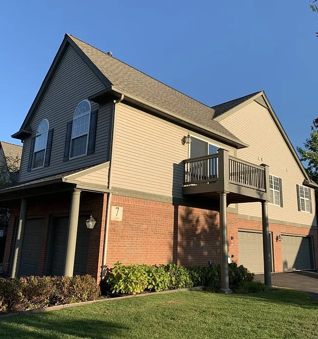 2 bed, 1488 sqft, $2,300 — Photo 4