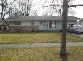 1013 Rudy Ave, Mattoon, IL 61938