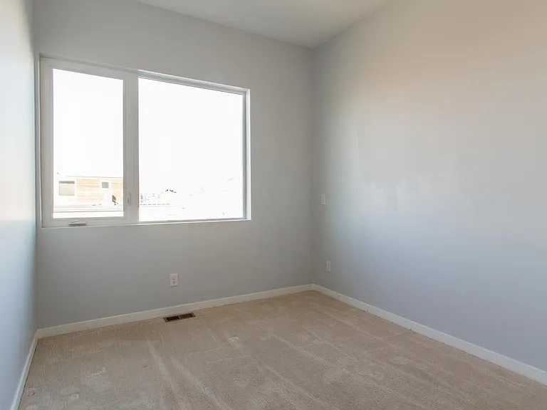 3127 W 18th Ave — Photo 5