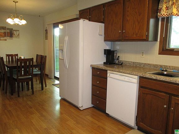 5th image of 1424 35th St