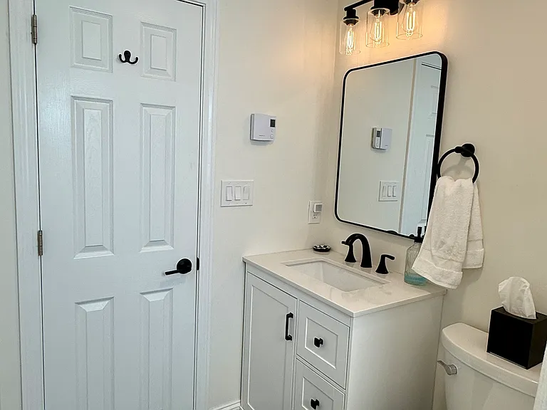 33B Grape St — Photo 18