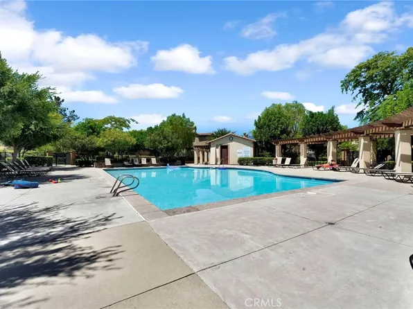 4244 Windspring Cir, Corona, CA 92883