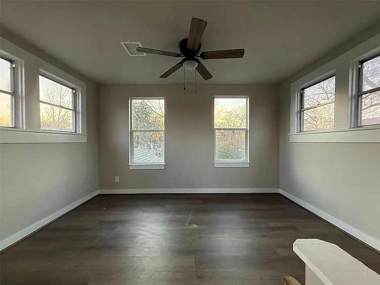 4103 Delhi St — Photo 14