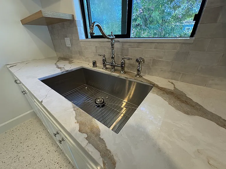 6345 Primrose Ave #10 — Photo 22