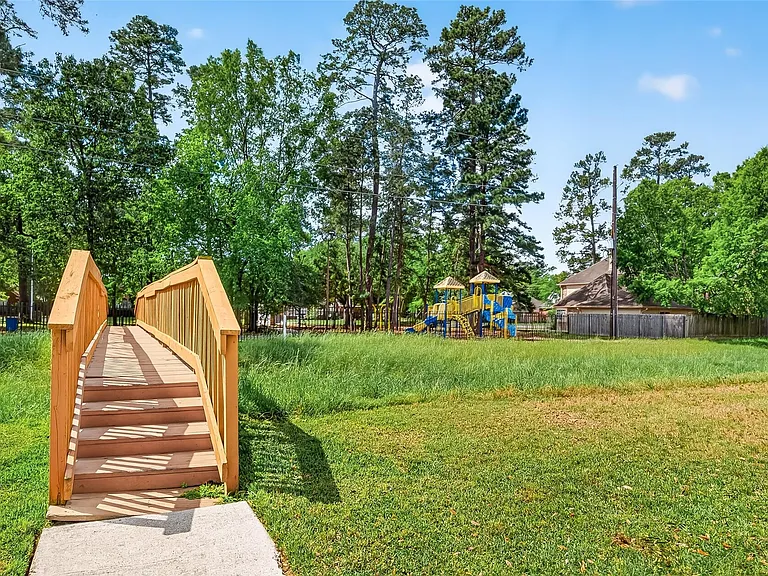 31722 Royal Woods Ct — Photo 47