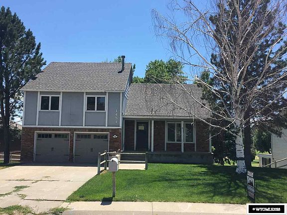 2nd image of 1451 Cottonwood Ave