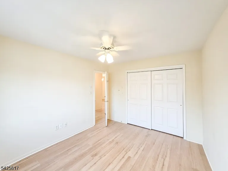 1H Rutland Ln — Photo 14