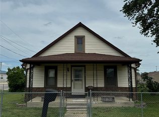 616 W Lawrence Ave, Effingham, IL 62401