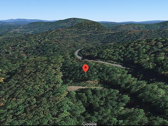 2nd image of Aerie Vista Dr