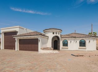 526 Acoma Blvd N, Lake Havasu City, AZ 86403