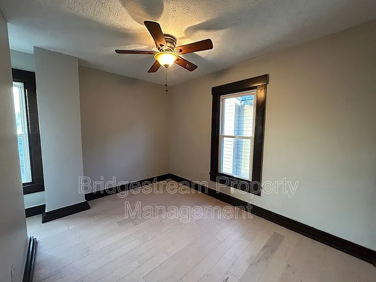 532 Buckeye St — Photo 5