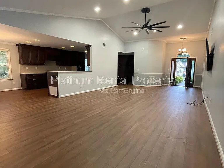 1745 Berry Ct — Photo 36