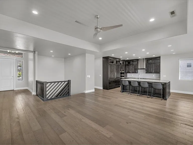 2792 S 3250 W — Photo 12
