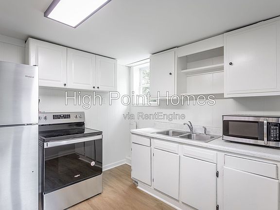 2nd image of 3405 6th Ave #2