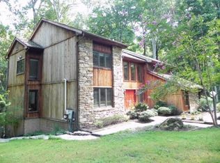 11 Jenny Ln, Baltimore, MD 21208