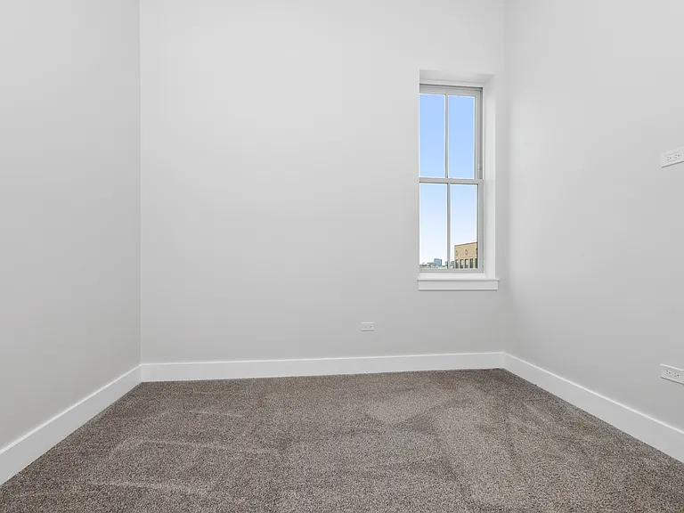 1425 N Milwaukee Ave #301 — Photo 21