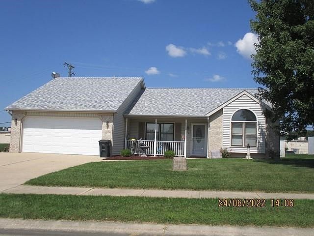 1st image of 1505 Knoll Crest Dr