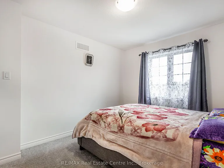 1 Mill St W #1 — Photo 22