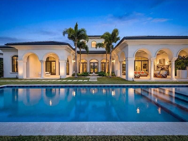 4013 Country Club Lane