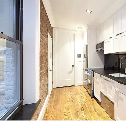 Rented by R New York | media 2