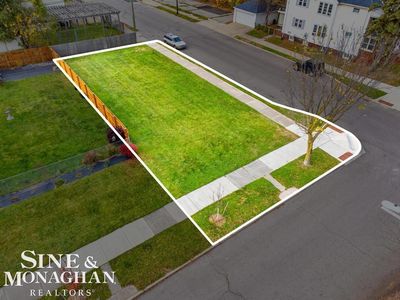 1269 Wayburn St, Grosse Pointe Park, MI, 48230