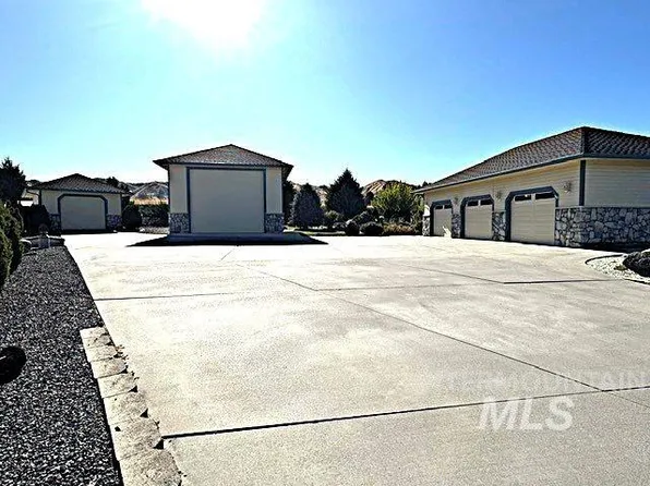 3060 Windfall Cir, Emmett, ID 83617