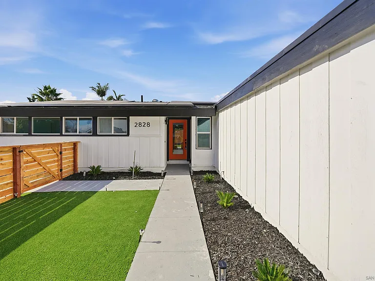 2828 Mission Village Dr — Photo 1