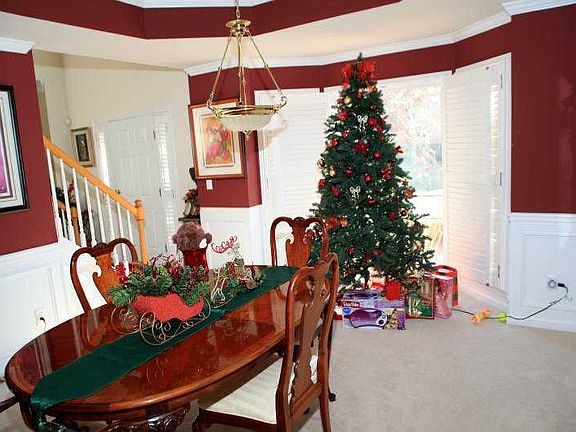 4th image of 2840 Olde Town Park Dr