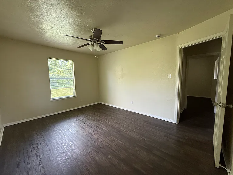 3525 Country Club Rd — Photo 10
