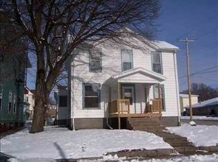 328 E Mulberry St, Bloomington, IL