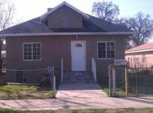 1903 Maple Ave, Bakersfield, CA 93304