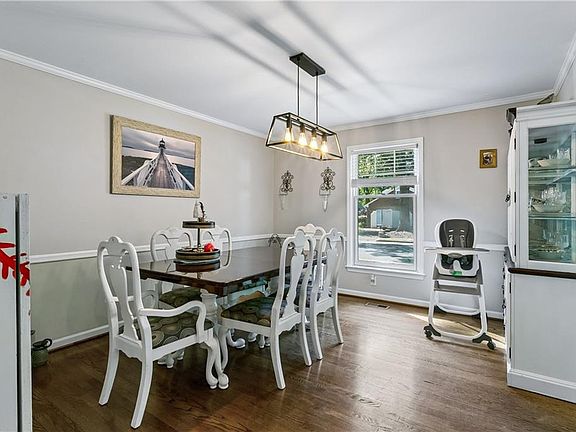 5th image of 9 Hatteras Lndg