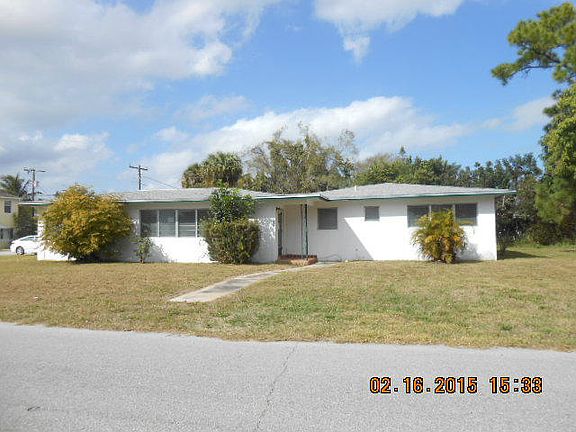 Home For Sale In DIXIE VIEW