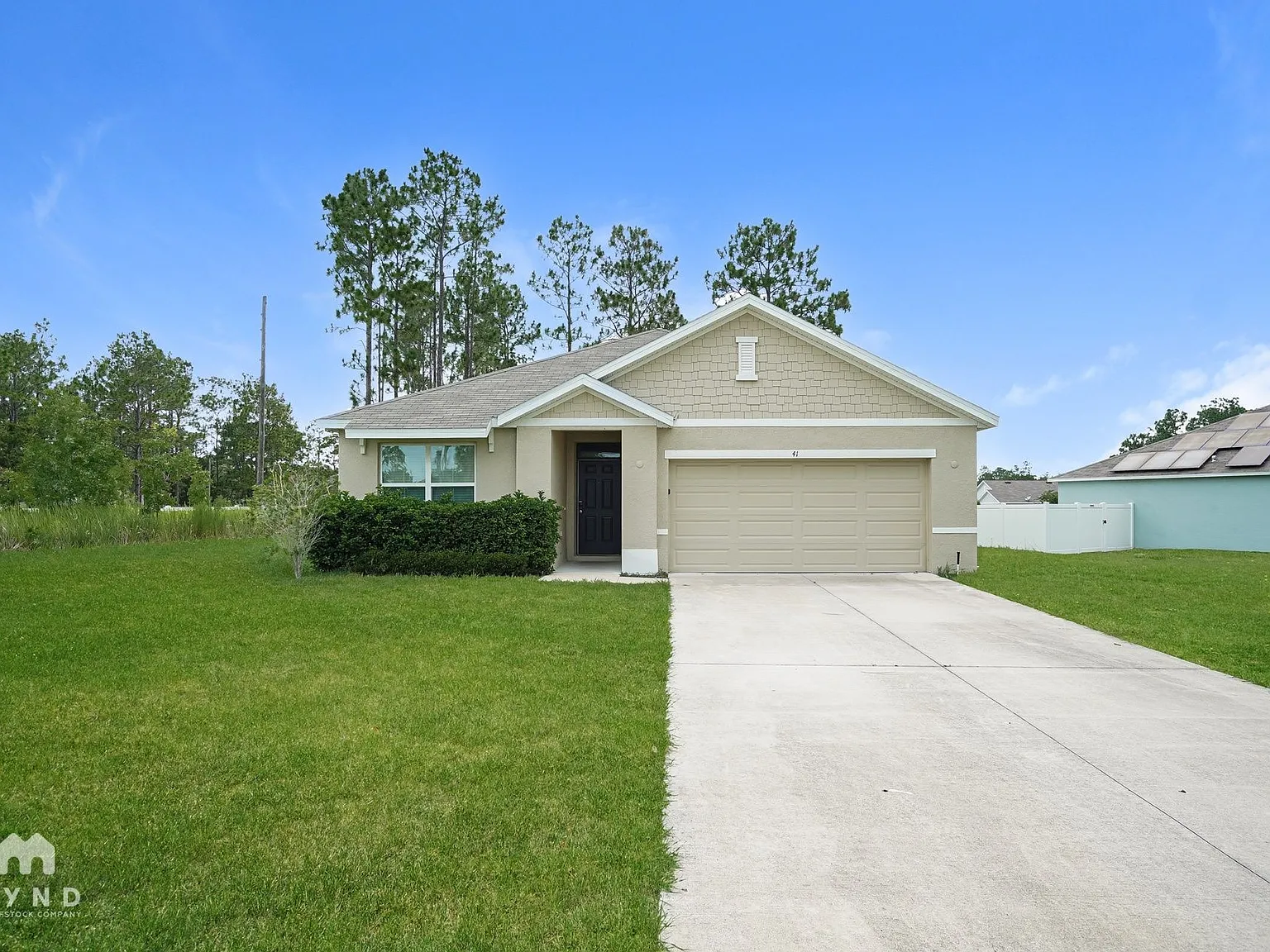 3 bed, 2.0 bath, 1619 sqft, $1,899 — Photo 1