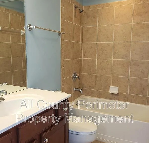 4445 Agard St — Photo 21