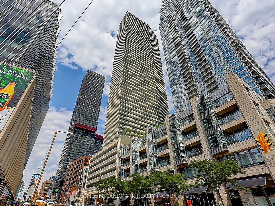 1st image of 2221 Yonge St #3304