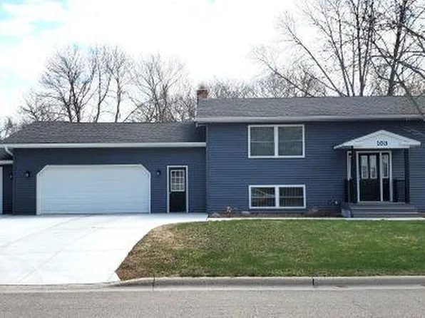 103 Pleasant St, Granite Falls, MN 56241