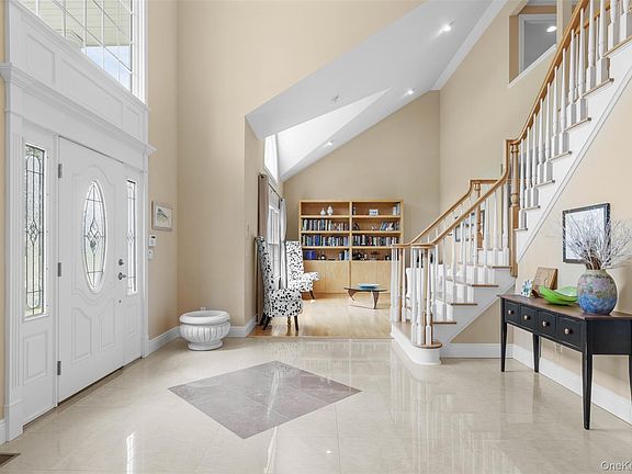 2nd image of 90 Caiola Court