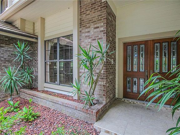 4th image of 3468 Shoreline Cir