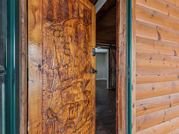 5th image of 6143 Goshen Rd