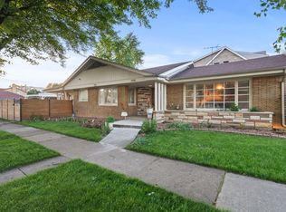 1648 Grove Ave, Berwyn, IL 60402
